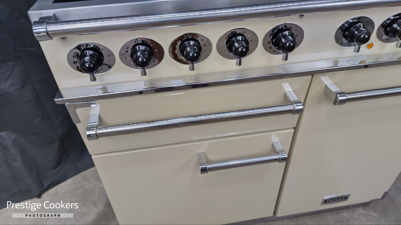 Falcon 1000 Deluxe Induction/Electric Range Cooker, Cream/Chrome