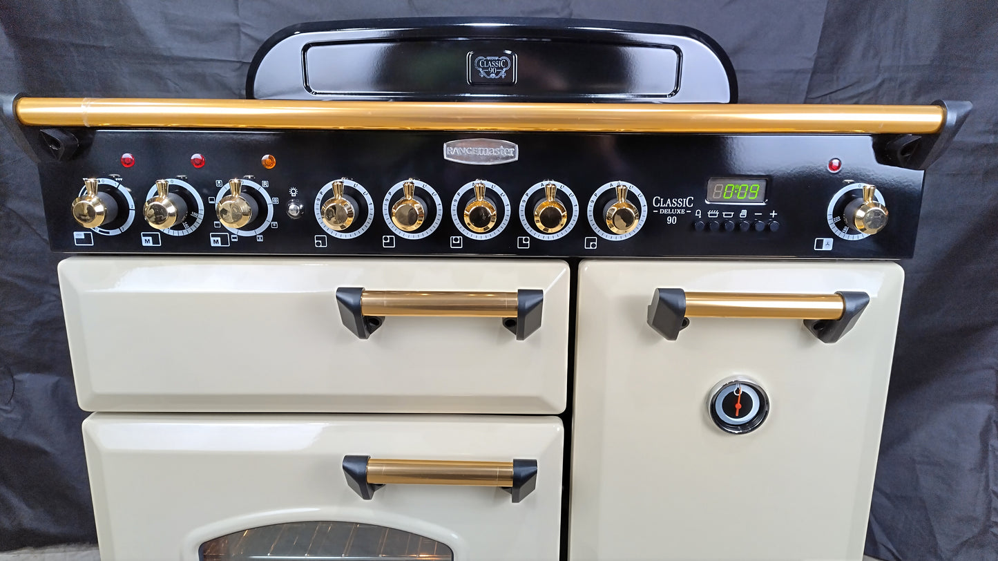 Rangemaster Classic Deluxe 90 cm Induction/Electric Range Cooker, Cream