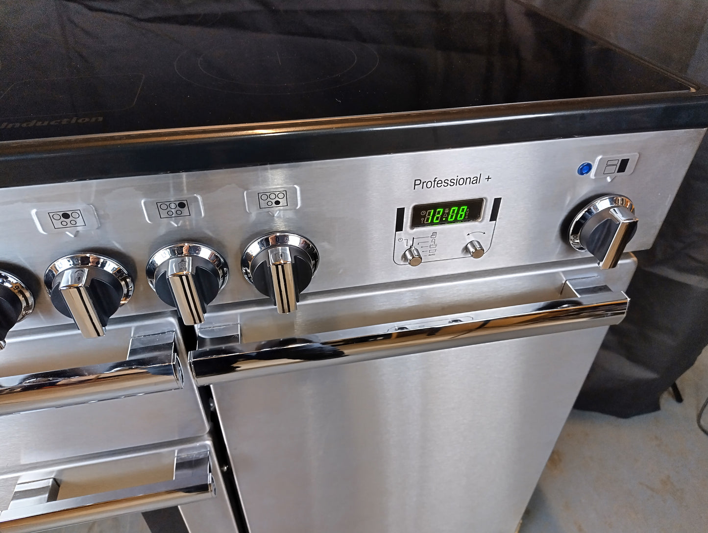 Rangemaster Professional Plus 100 Induction Range Cooker – Stainless steel (Refurbished)