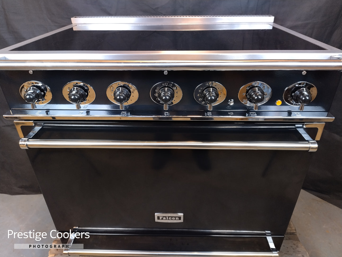 Falcon 900S Induction Range Cooker – Black (Refurbished)