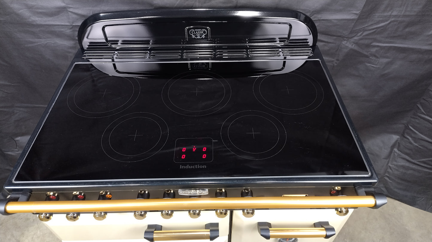 Rangemaster Classic Deluxe 90 cm Induction/Electric Range Cooker, Cream