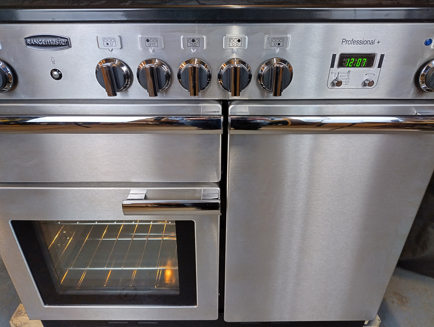 Rangemaster Professional Plus 100 Induction Range Cooker – Stainless steel (Refurbished)